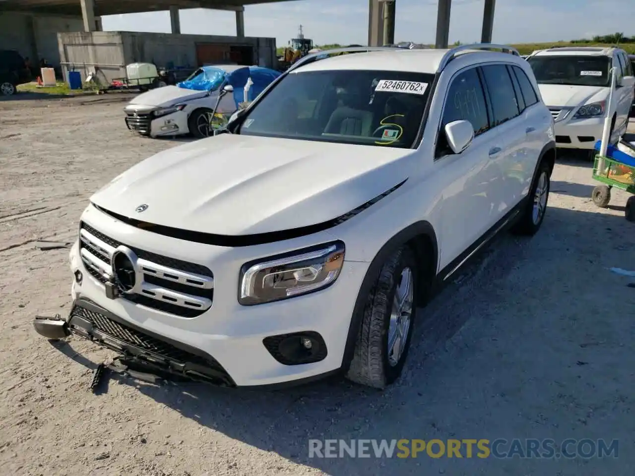 2 Photograph of a damaged car W1N4M4GB1LW035497 MERCEDES-BENZ GLB-CLASS 2020