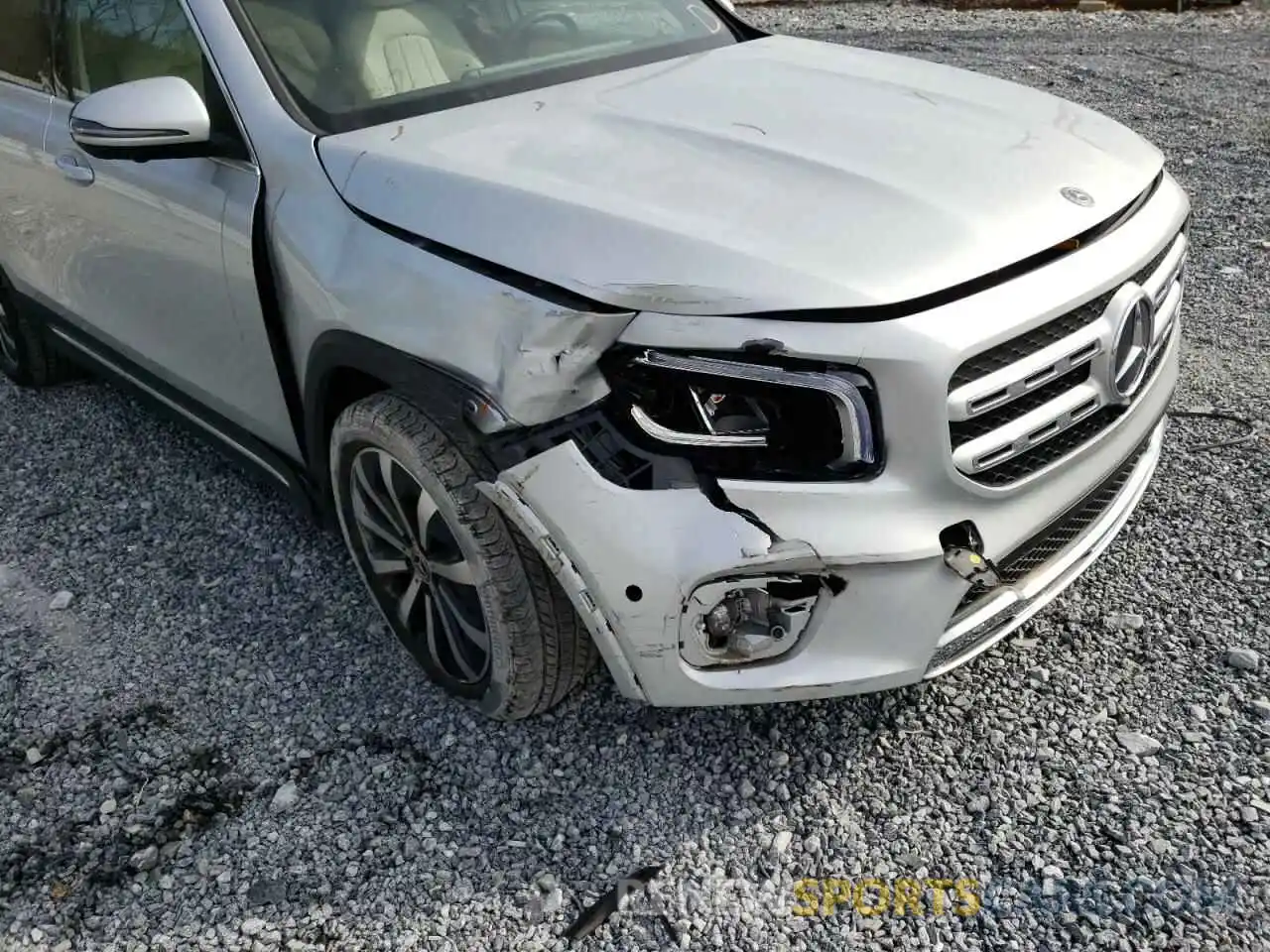 9 Photograph of a damaged car W1N4M4GB2LW034312 MERCEDES-BENZ GLB-CLASS 2020