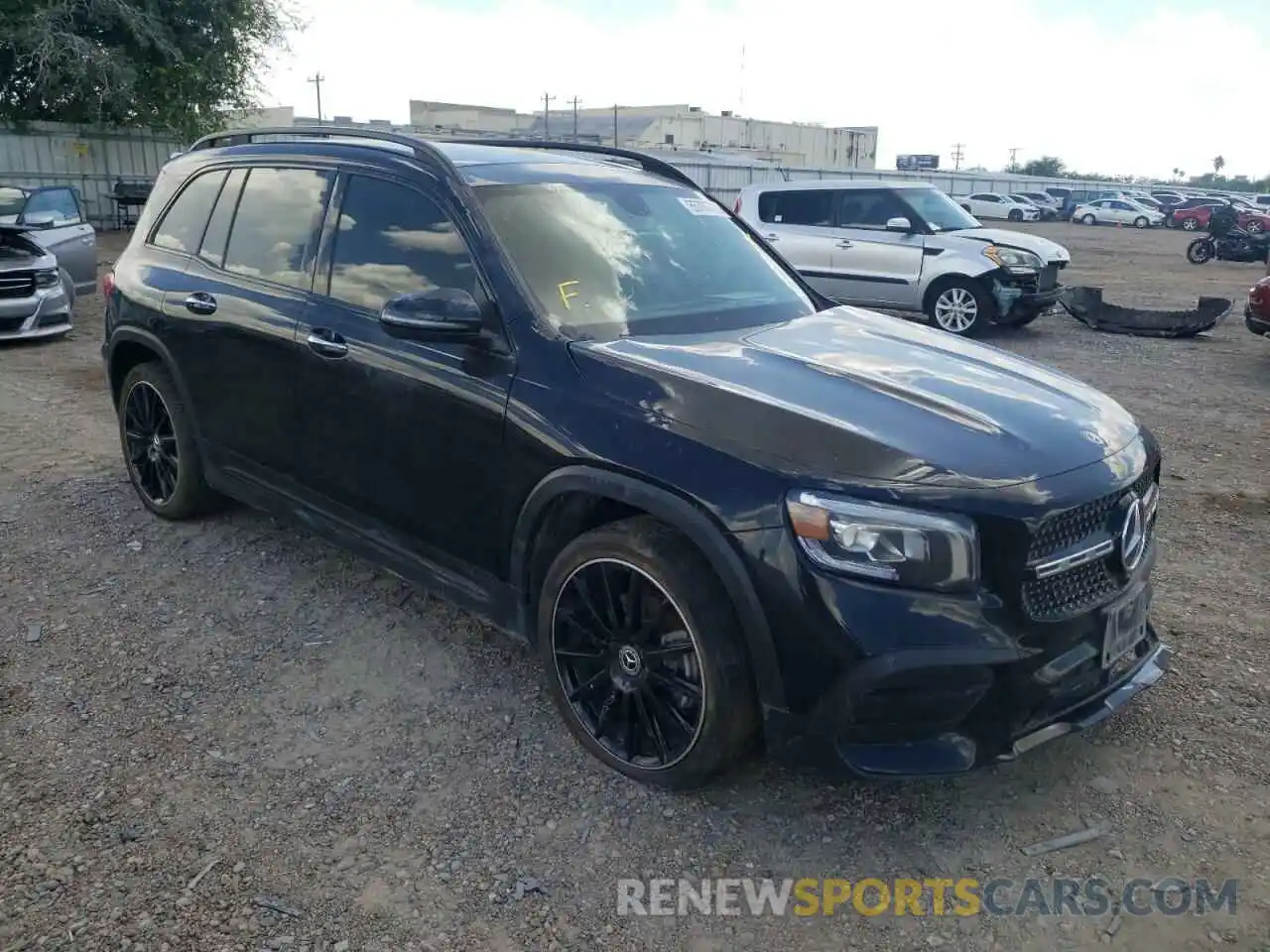 1 Photograph of a damaged car W1N4M4GB4LW049135 MERCEDES-BENZ GLB-CLASS 2020