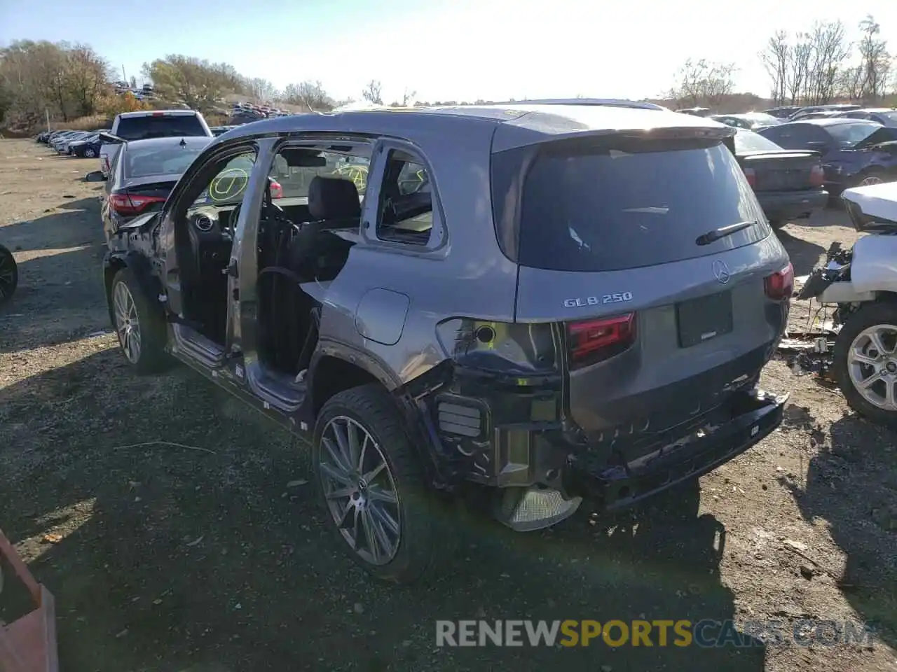 3 Photograph of a damaged car W1N4M4GB6LW014757 MERCEDES-BENZ GLB-CLASS 2020