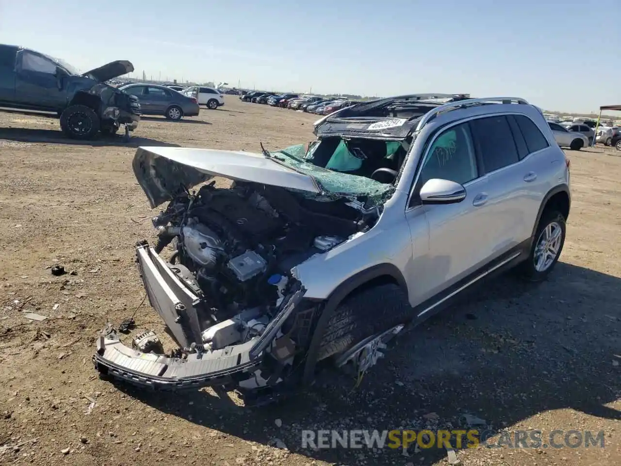 2 Photograph of a damaged car W1N4M4GB8LW027705 MERCEDES-BENZ GLB-CLASS 2020