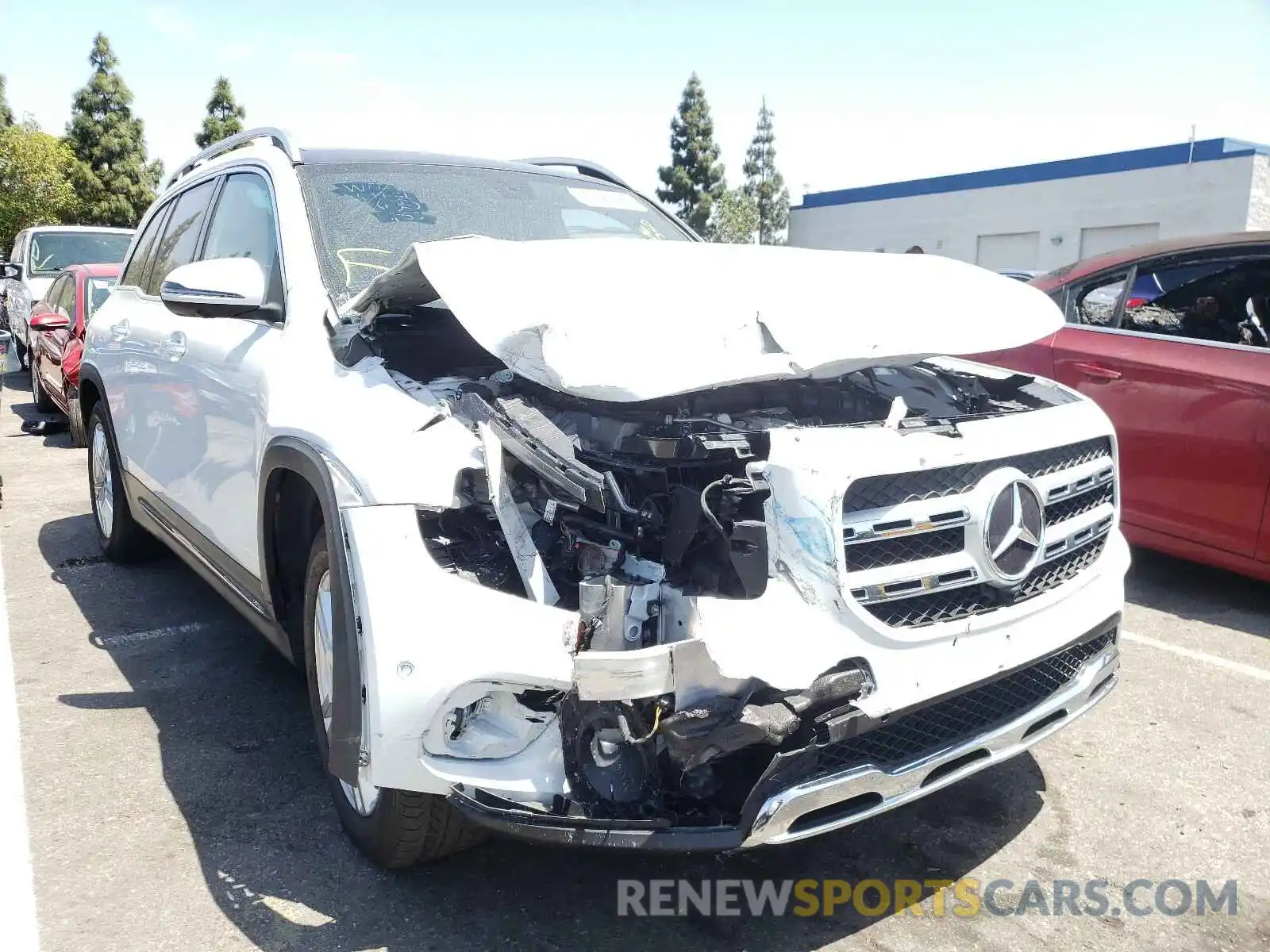 1 Photograph of a damaged car W1N4M4GBXLW041556 MERCEDES-BENZ GLB-CLASS 2020