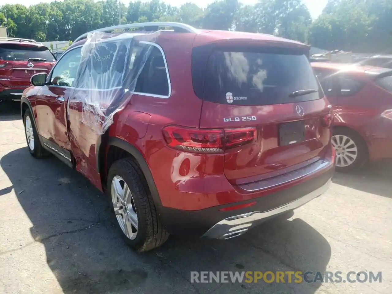 3 Photograph of a damaged car W1N4M4HB2LW029612 MERCEDES-BENZ GLB-CLASS 2020