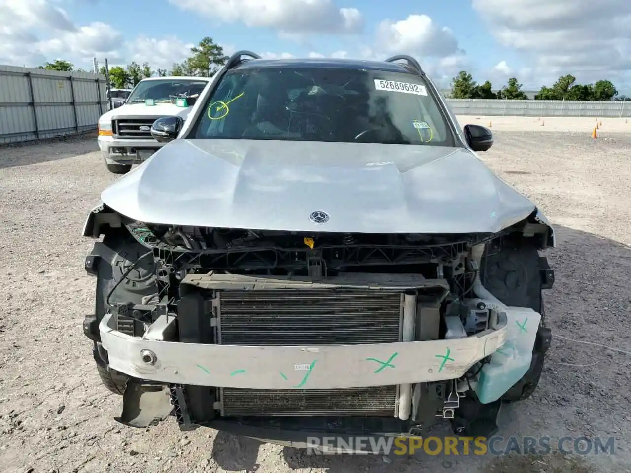 9 Photograph of a damaged car W1N4M4HB4LW043575 MERCEDES-BENZ GLB-CLASS 2020