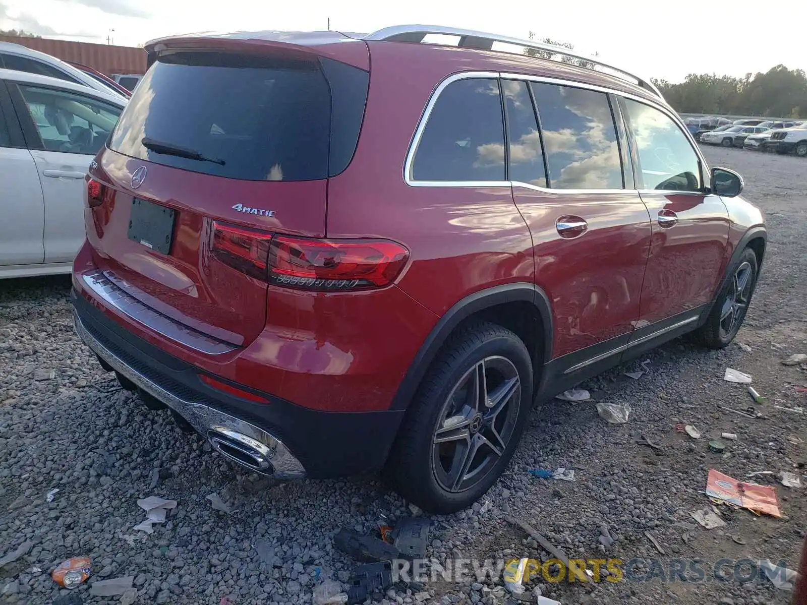 4 Photograph of a damaged car W1N4M4HB5LW030964 MERCEDES-BENZ GLB-CLASS 2020