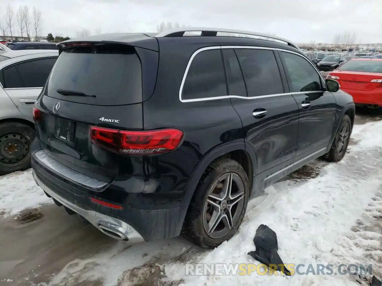 4 Photograph of a damaged car W1N4M4HB9LW017943 MERCEDES-BENZ GLB-CLASS 2020