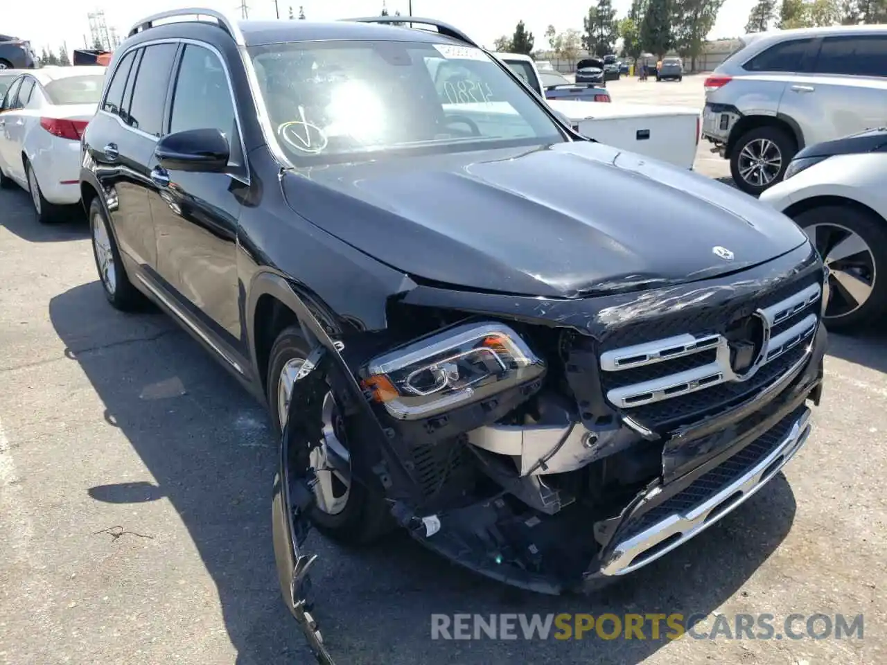 1 Photograph of a damaged car W1N4M4HB9LW049548 MERCEDES-BENZ GLB-CLASS 2020