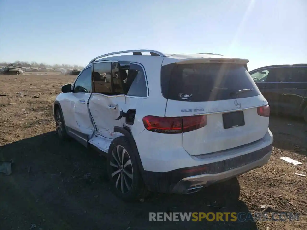 3 Photograph of a damaged car W1N4M4HBXLW016235 MERCEDES-BENZ GLB-CLASS 2020