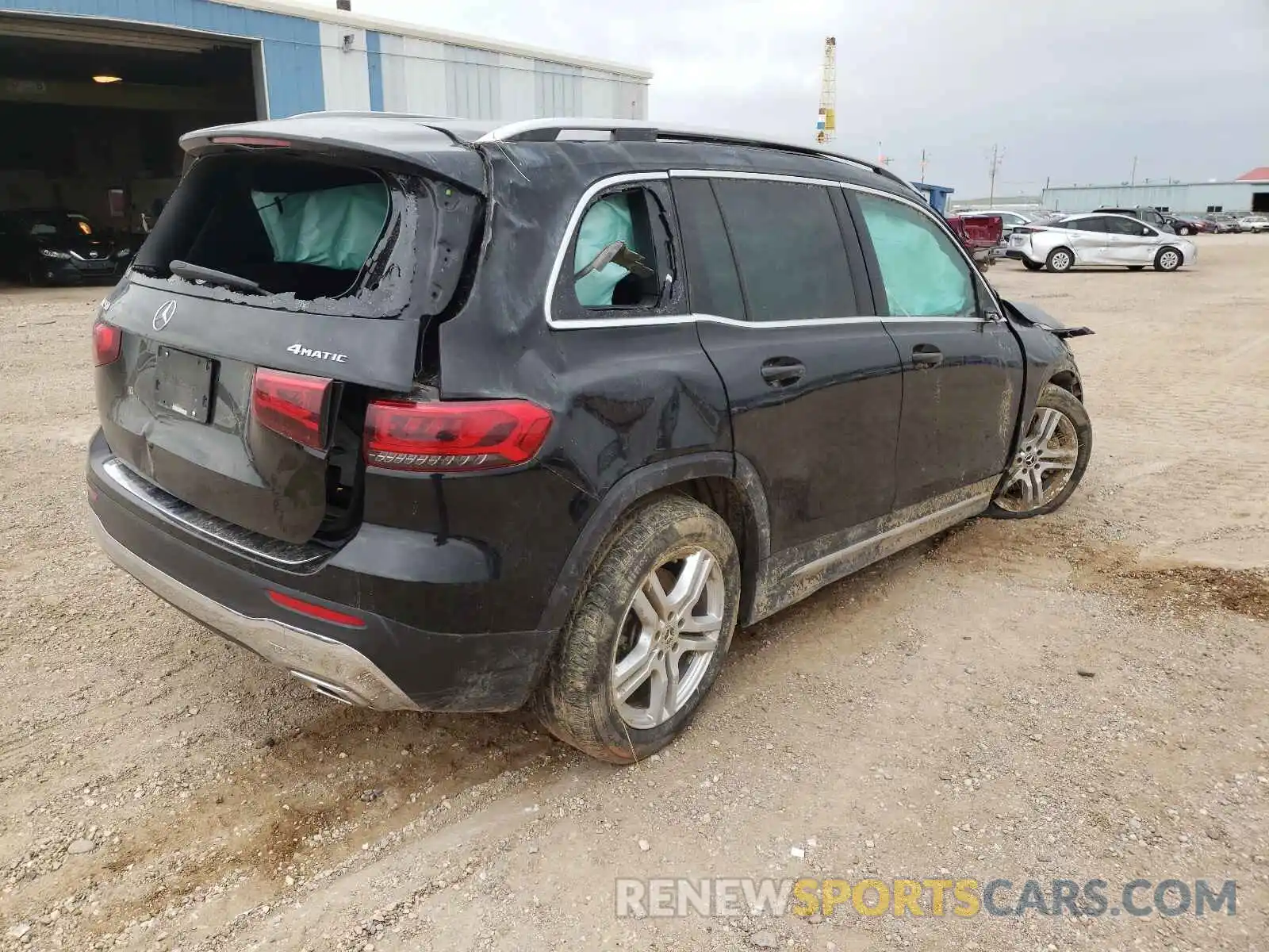 4 Photograph of a damaged car W1N4M4HBXLW018437 MERCEDES-BENZ GLB-CLASS 2020