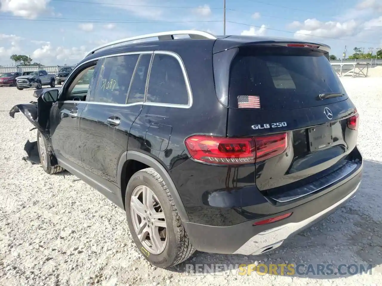 3 Photograph of a damaged car WDC4M4GB4LW007257 MERCEDES-BENZ GLB-CLASS 2020