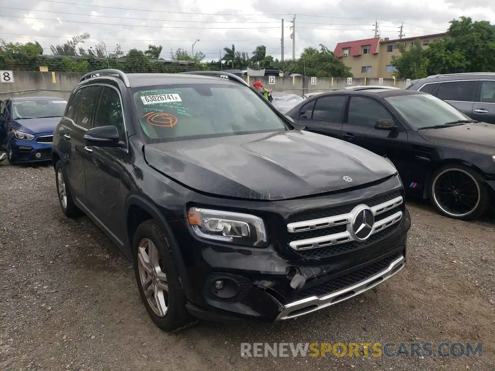 1 Photograph of a damaged car WDC4M4GB9LW006427 MERCEDES-BENZ GLB-CLASS 2020