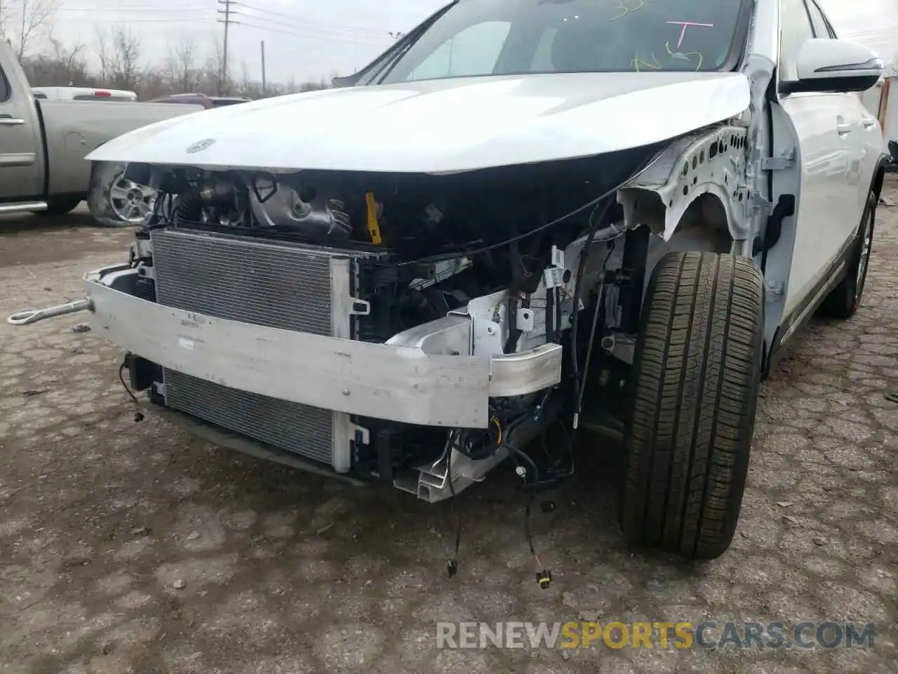 9 Photograph of a damaged car WDC4M4HB3LW011606 MERCEDES-BENZ GLB-CLASS 2020