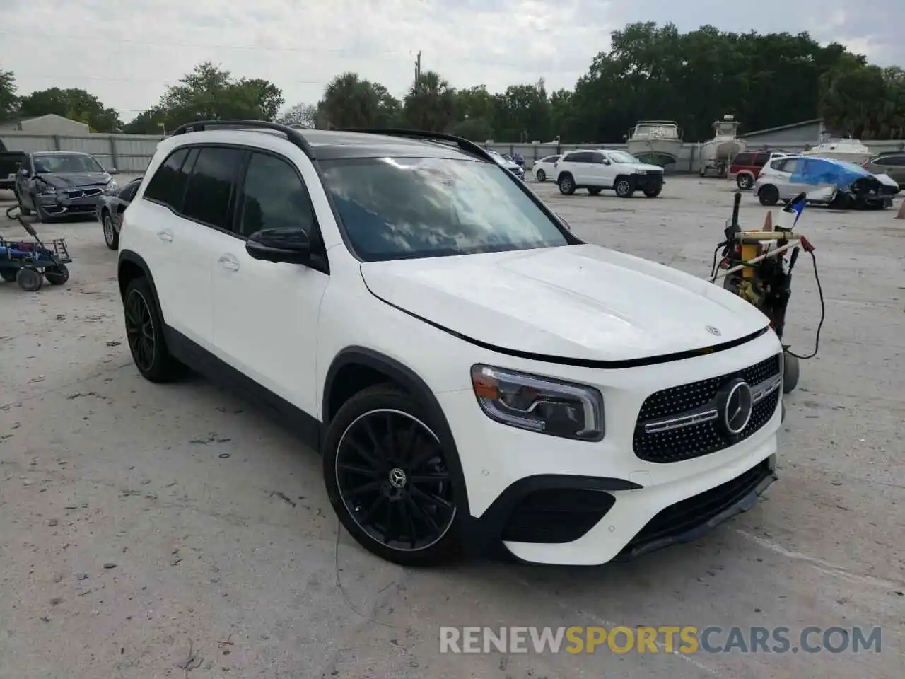 1 Photograph of a damaged car WDC4M4HB4LW011419 MERCEDES-BENZ GLB-CLASS 2020