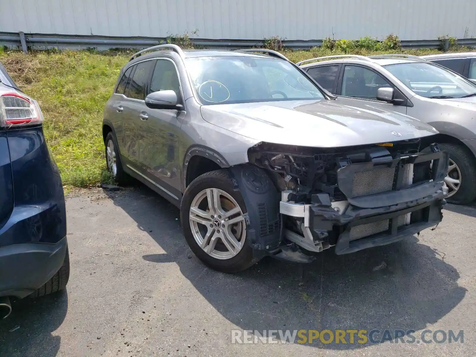 1 Photograph of a damaged car WDC4M4HB6LW006285 MERCEDES-BENZ GLB-CLASS 2020