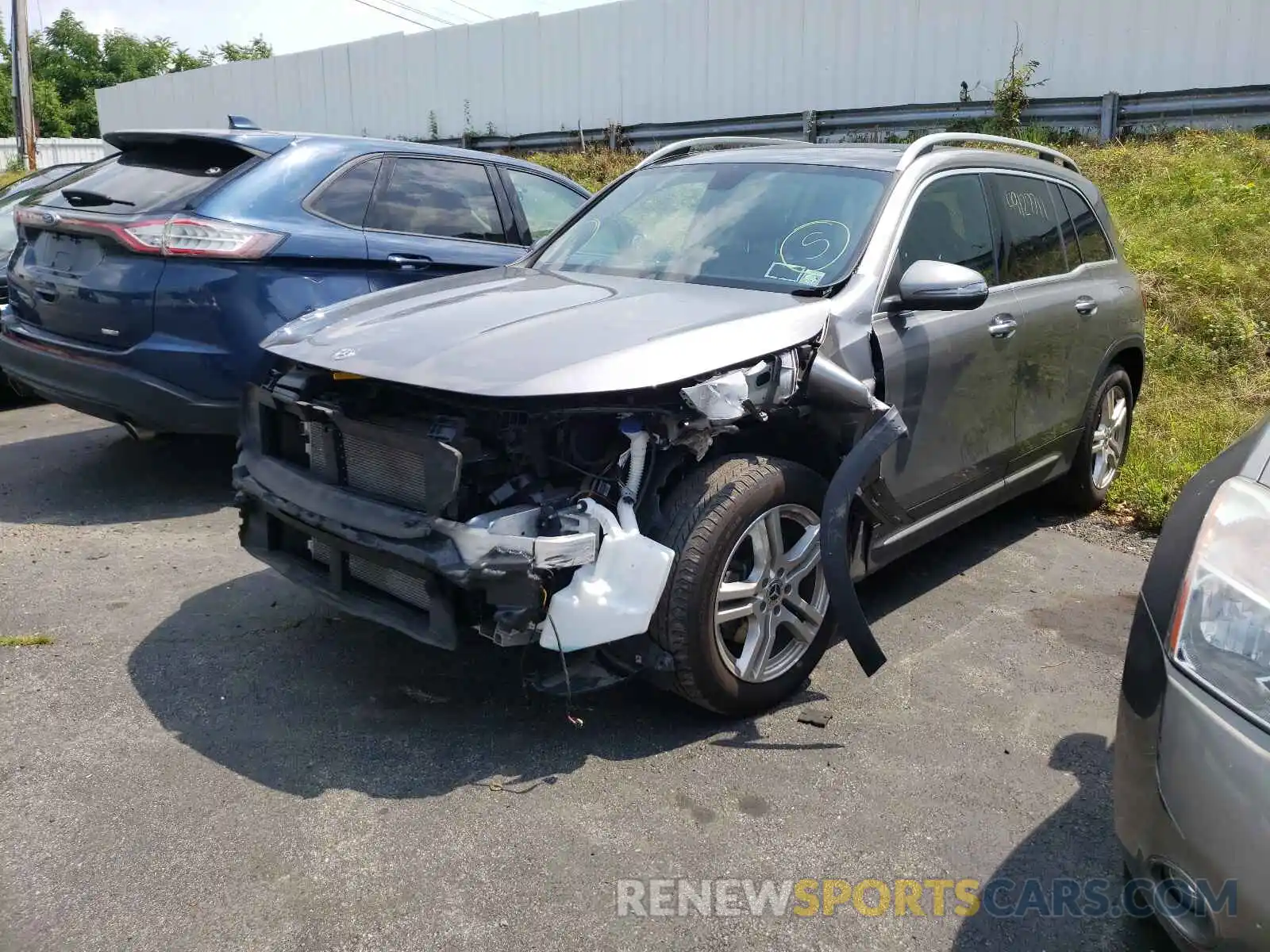 2 Photograph of a damaged car WDC4M4HB6LW006285 MERCEDES-BENZ GLB-CLASS 2020