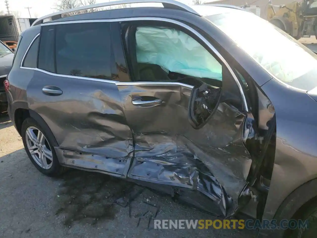 9 Photograph of a damaged car WDC4M4HB7LW008689 MERCEDES-BENZ GLB-CLASS 2020