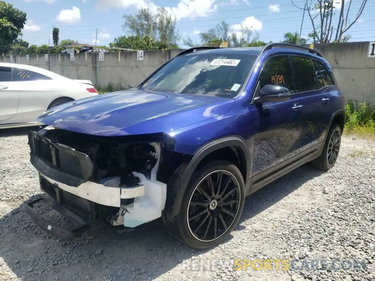 2 Photograph of a damaged car W1N4M4GB0MW102768 MERCEDES-BENZ GLB-CLASS 2021