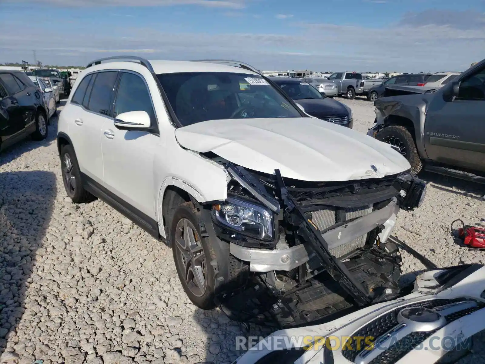 1 Photograph of a damaged car W1N4M4GB1MW114041 MERCEDES-BENZ GLB-CLASS 2021