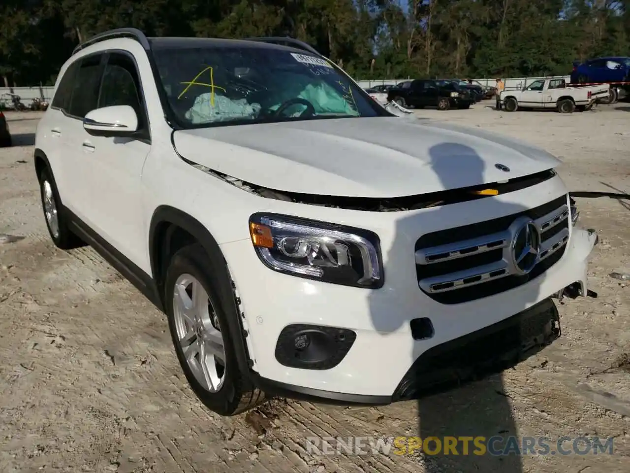 1 Photograph of a damaged car W1N4M4GB1MW146164 MERCEDES-BENZ GLB-CLASS 2021