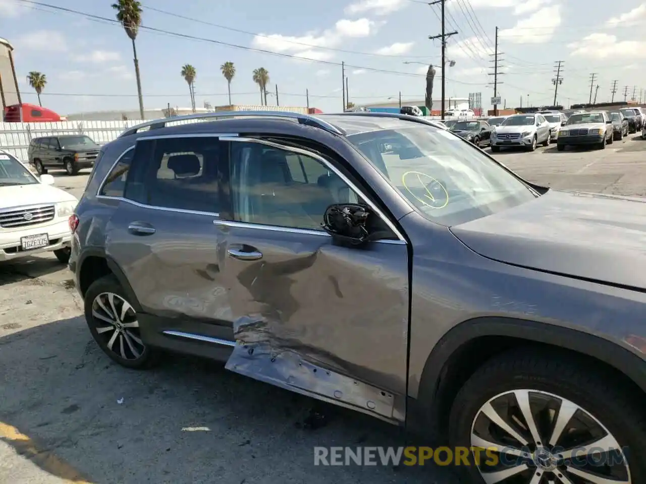 9 Photograph of a damaged car W1N4M4GB3MW154525 MERCEDES-BENZ GLB-CLASS 2021