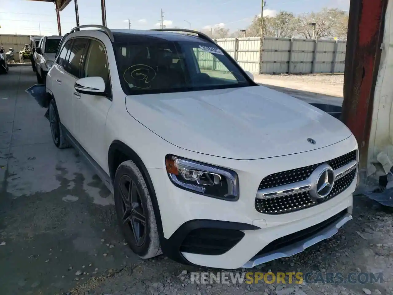 1 Photograph of a damaged car W1N4M4GB5MW148550 MERCEDES-BENZ GLB-CLASS 2021