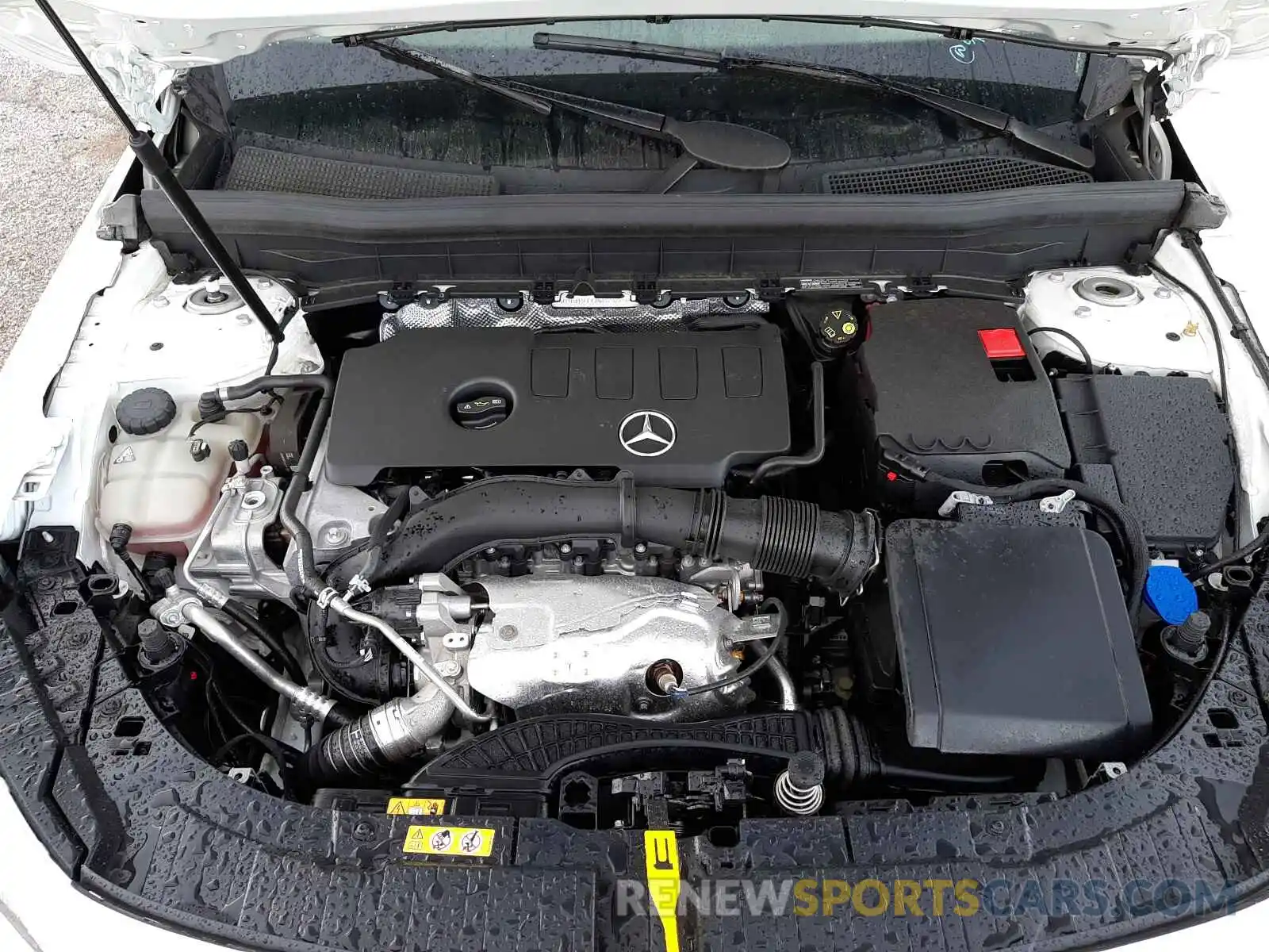 7 Photograph of a damaged car W1N4M4GB6MW079769 MERCEDES-BENZ GLB-CLASS 2021