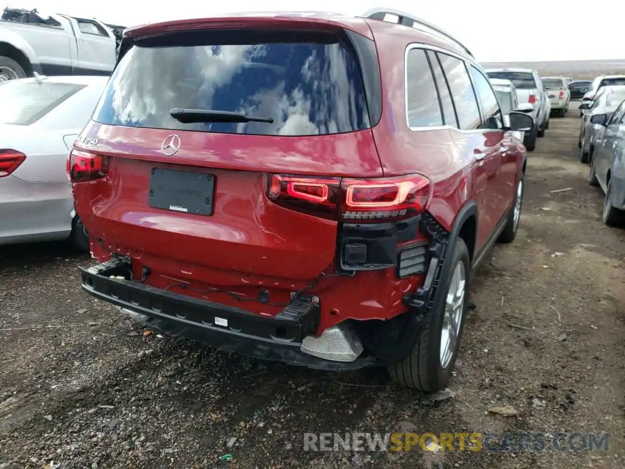 9 Photograph of a damaged car W1N4M4GB6MW091324 MERCEDES-BENZ GLB-CLASS 2021