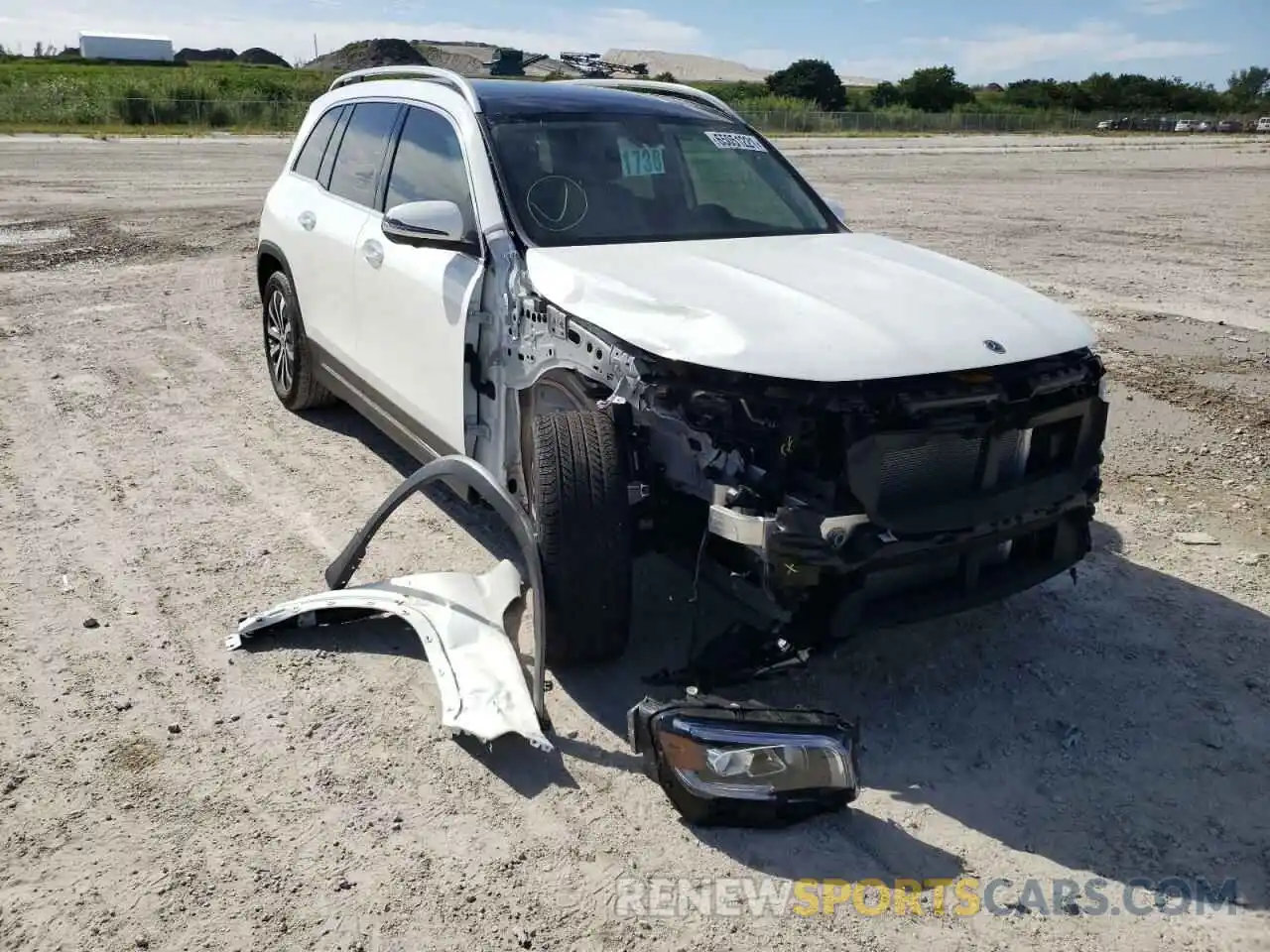 9 Photograph of a damaged car W1N4M4GB7MW104582 MERCEDES-BENZ GLB-CLASS 2021