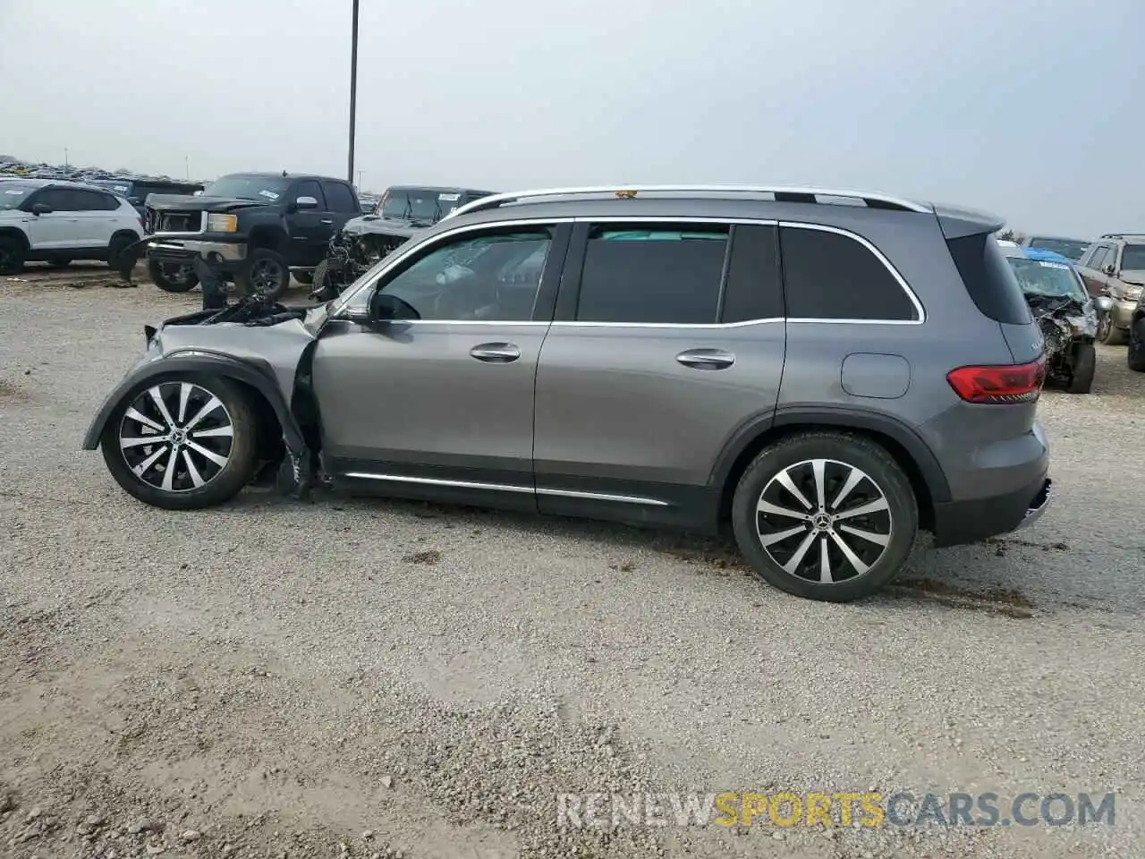 2 Photograph of a damaged car W1N4M4GB7MW142202 MERCEDES-BENZ GLB-CLASS 2021