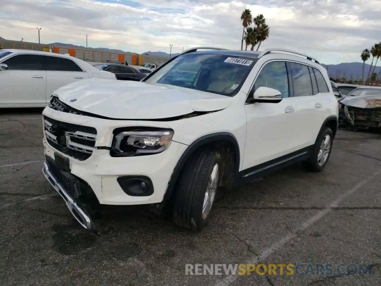 2 Photograph of a damaged car W1N4M4GB9MW094671 MERCEDES-BENZ GLB-CLASS 2021