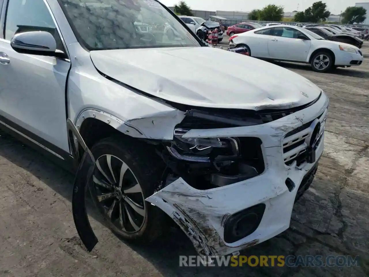 9 Photograph of a damaged car W1N4M4GB9MW127619 MERCEDES-BENZ GLB-CLASS 2021