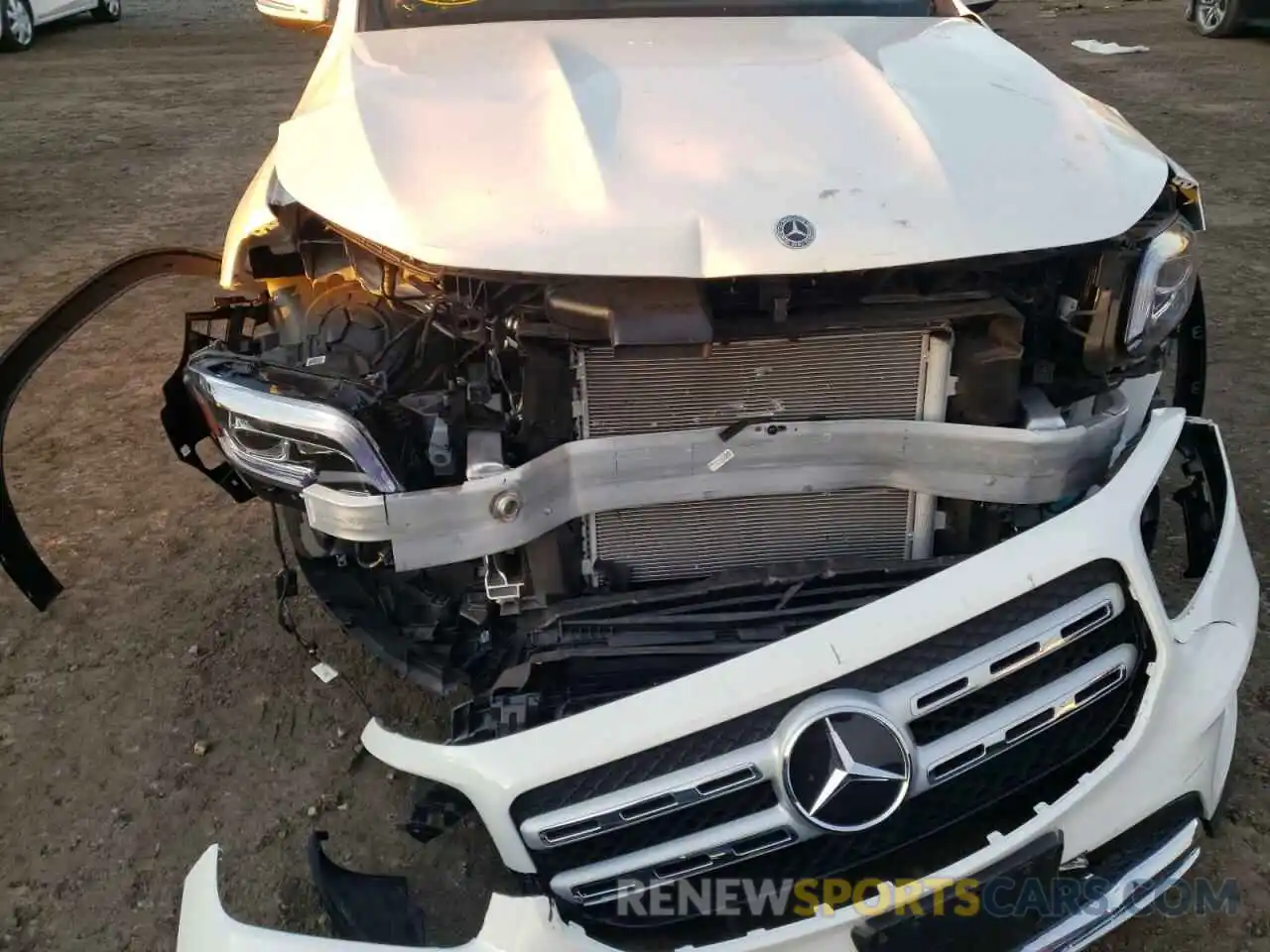 9 Photograph of a damaged car W1N4M4GB9MW128026 MERCEDES-BENZ GLB-CLASS 2021