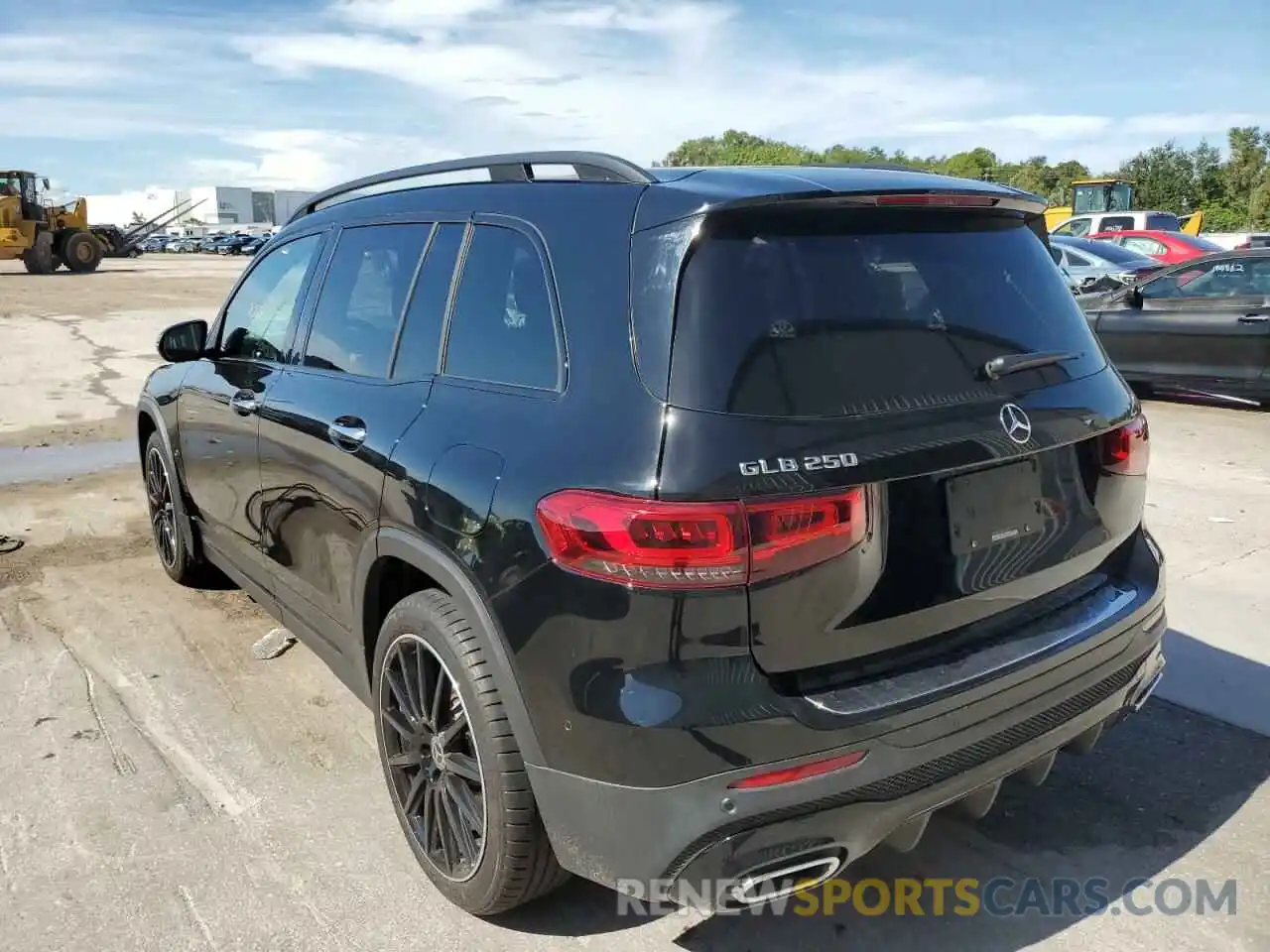 3 Photograph of a damaged car W1N4M4GBXMW139827 MERCEDES-BENZ GLB-CLASS 2021