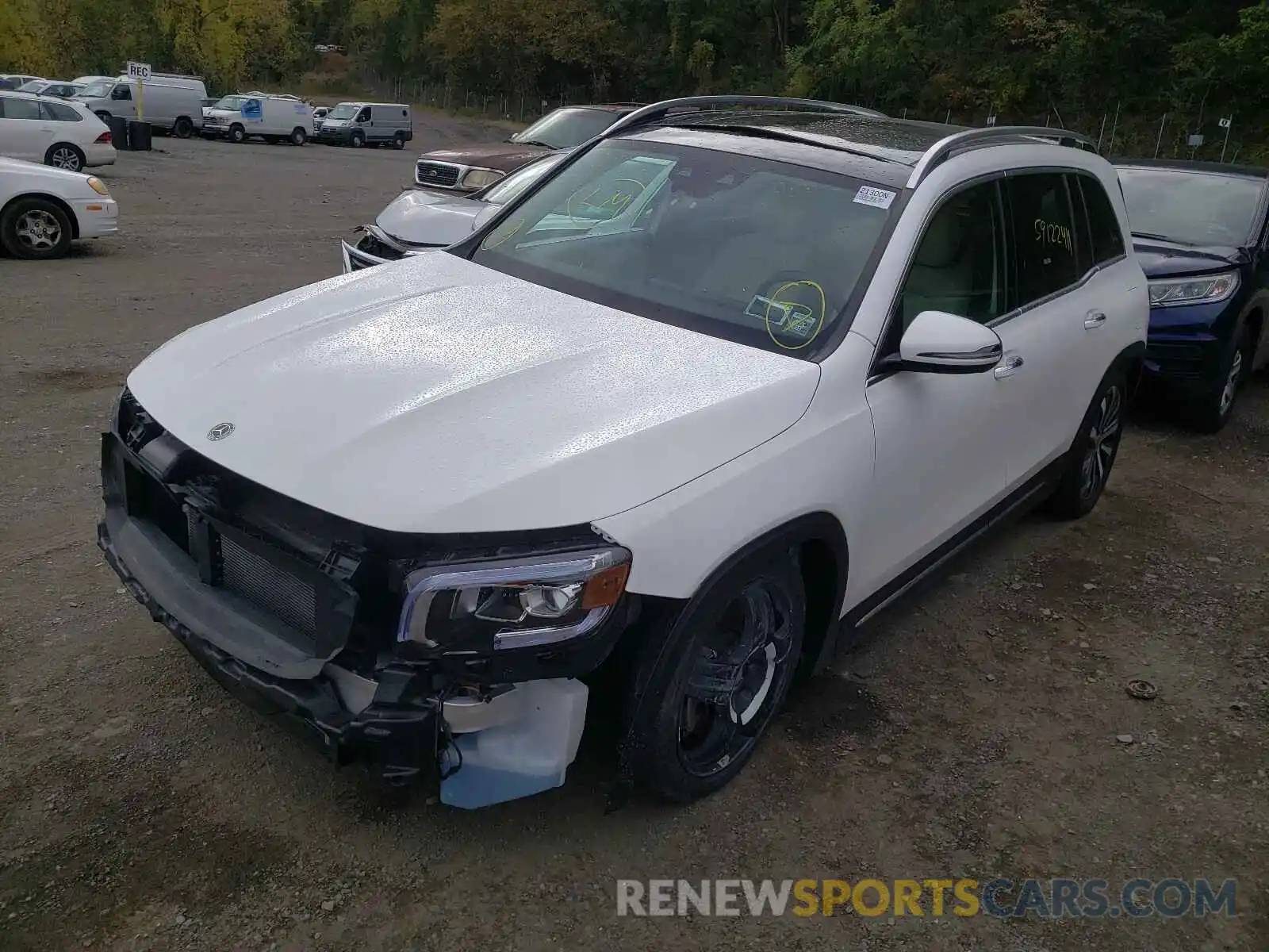 2 Photograph of a damaged car W1N4M4HB1MW086613 MERCEDES-BENZ GLB-CLASS 2021