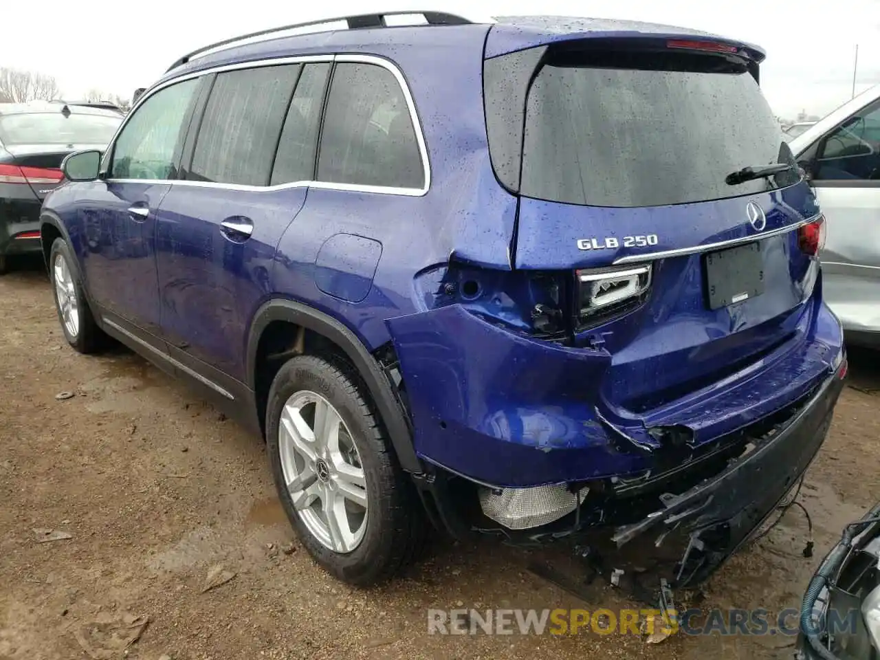 3 Photograph of a damaged car W1N4M4HB2MW103208 MERCEDES-BENZ GLB-CLASS 2021