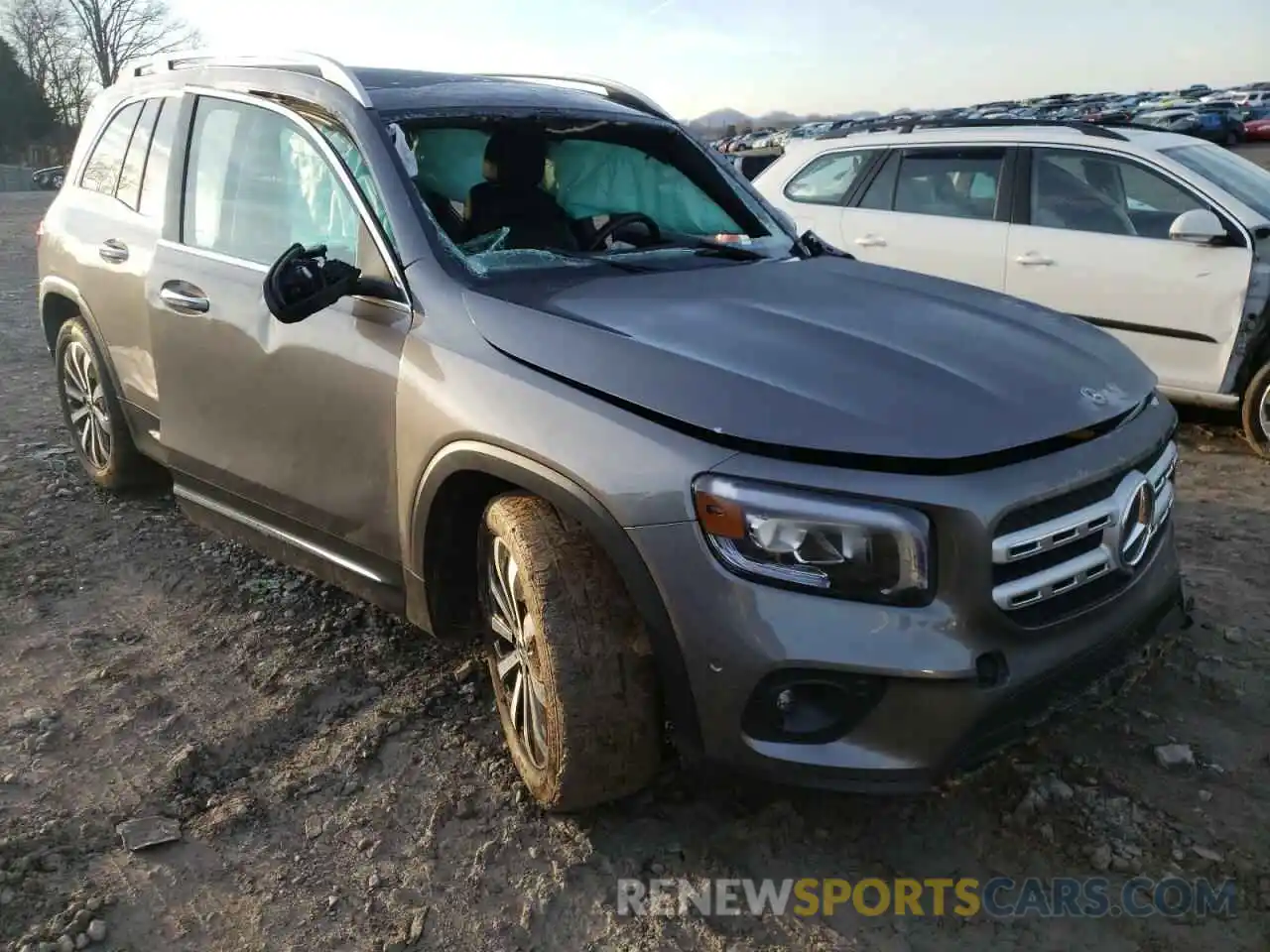 1 Photograph of a damaged car W1N4M4HB3MW085558 MERCEDES-BENZ GLB-CLASS 2021