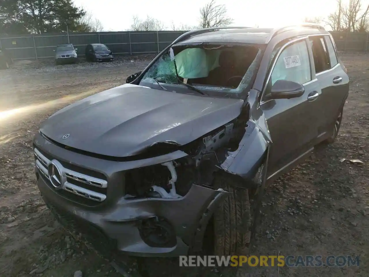 2 Photograph of a damaged car W1N4M4HB3MW085558 MERCEDES-BENZ GLB-CLASS 2021