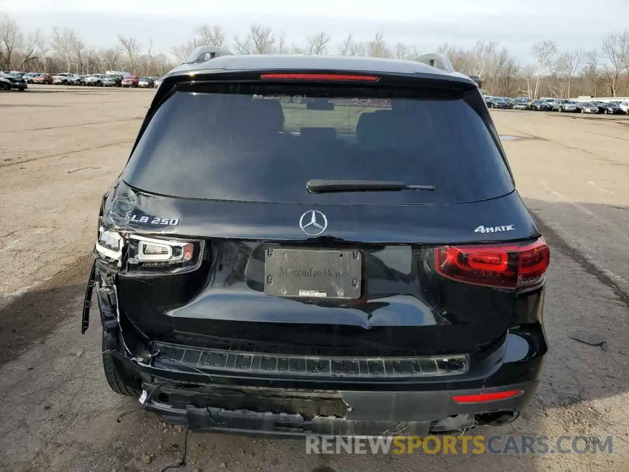 6 Photograph of a damaged car W1N4M4HB3MW095118 MERCEDES-BENZ GLB-CLASS 2021