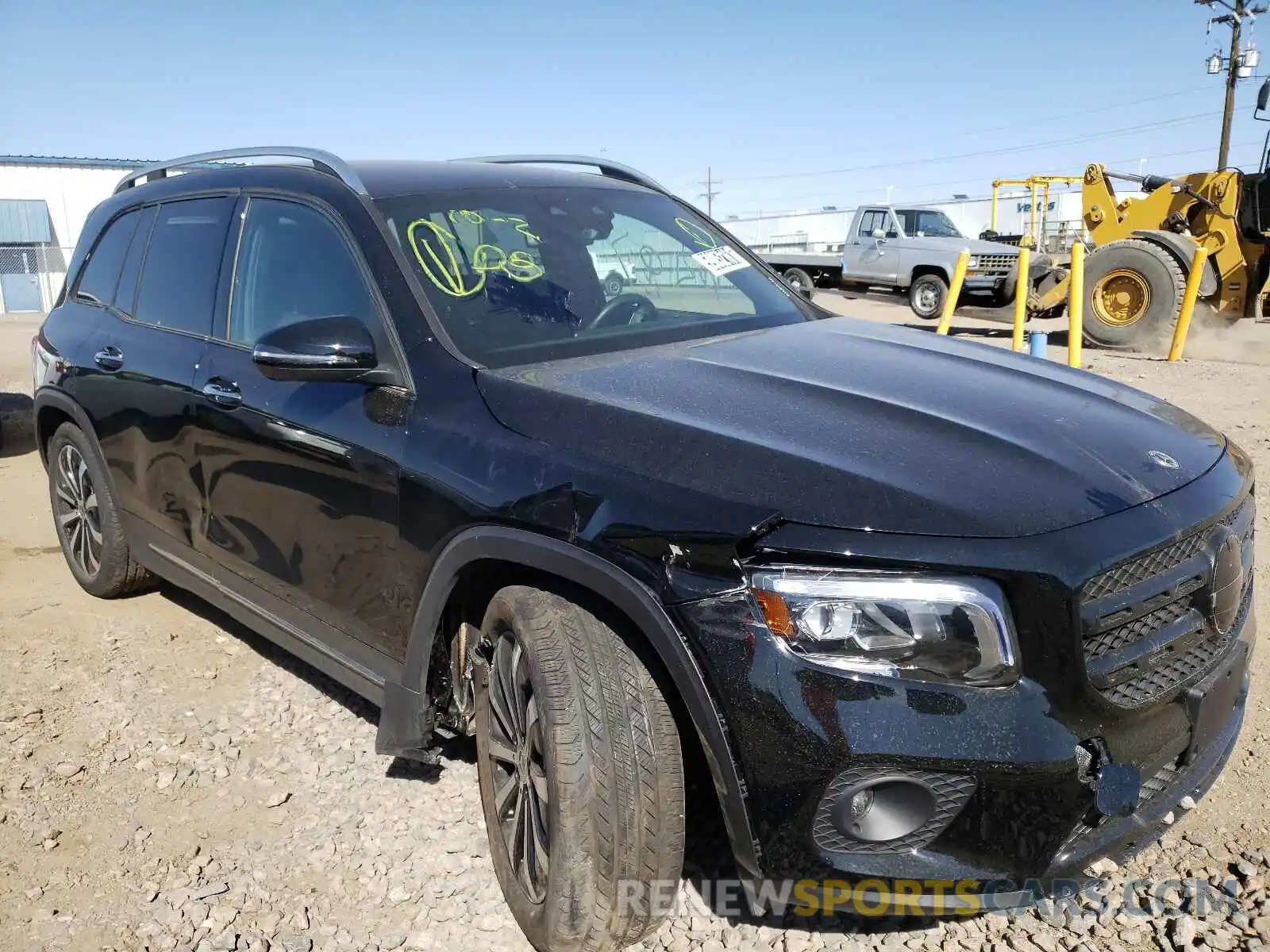 1 Photograph of a damaged car W1N4M4HB4MW142334 MERCEDES-BENZ GLB-CLASS 2021