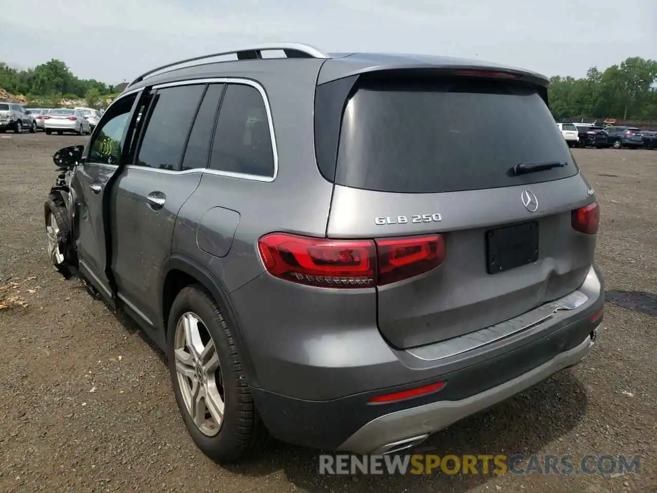 3 Photograph of a damaged car W1N4M4HB6MW108685 MERCEDES-BENZ GLB-CLASS 2021