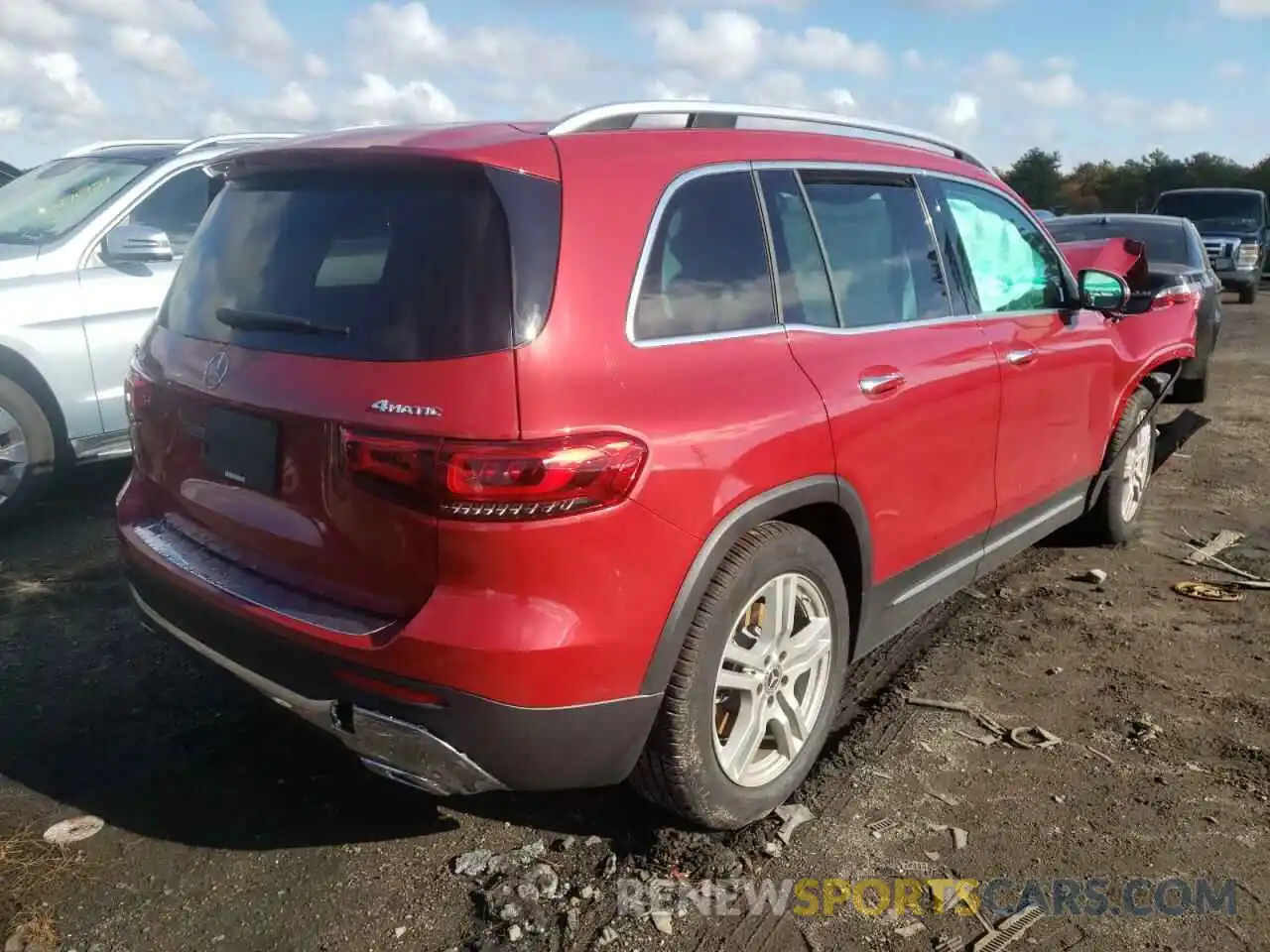 4 Photograph of a damaged car W1N4M4HB6MW141718 MERCEDES-BENZ GLB-CLASS 2021