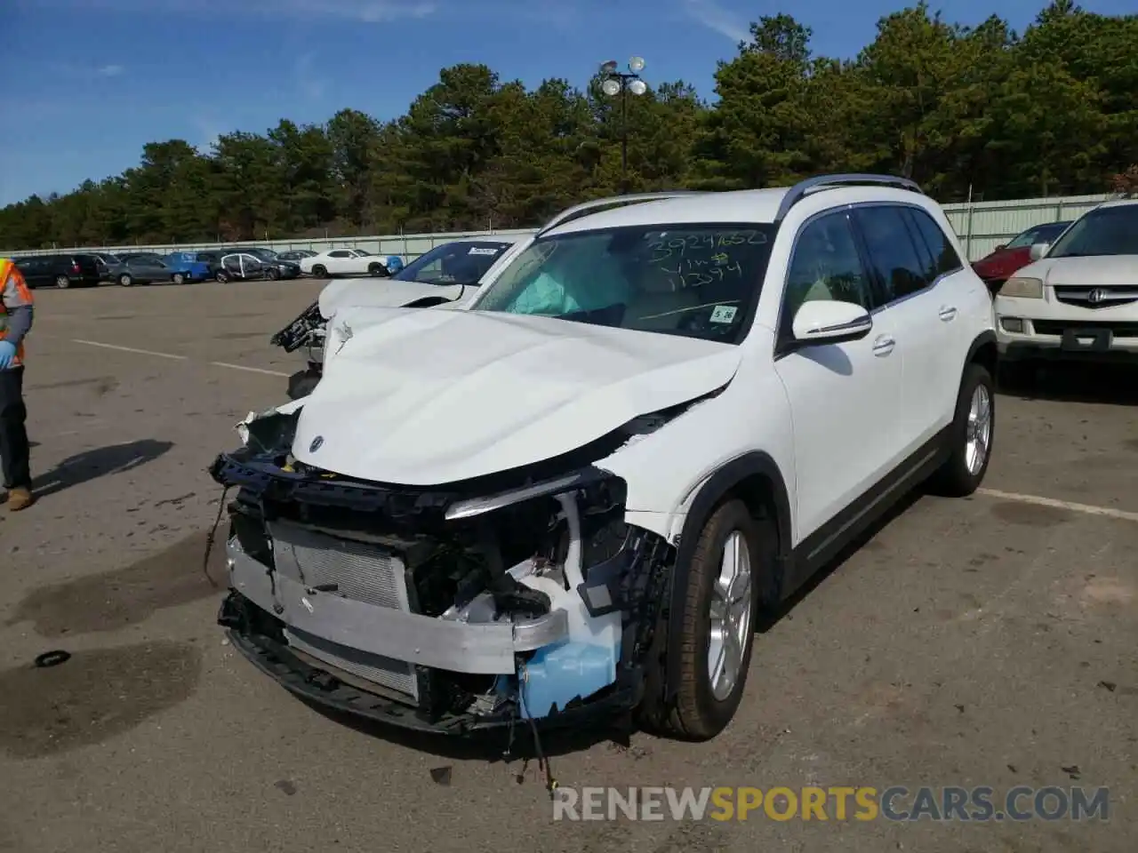 2 Photograph of a damaged car W1N4M4HB9MW113394 MERCEDES-BENZ GLB-CLASS 2021