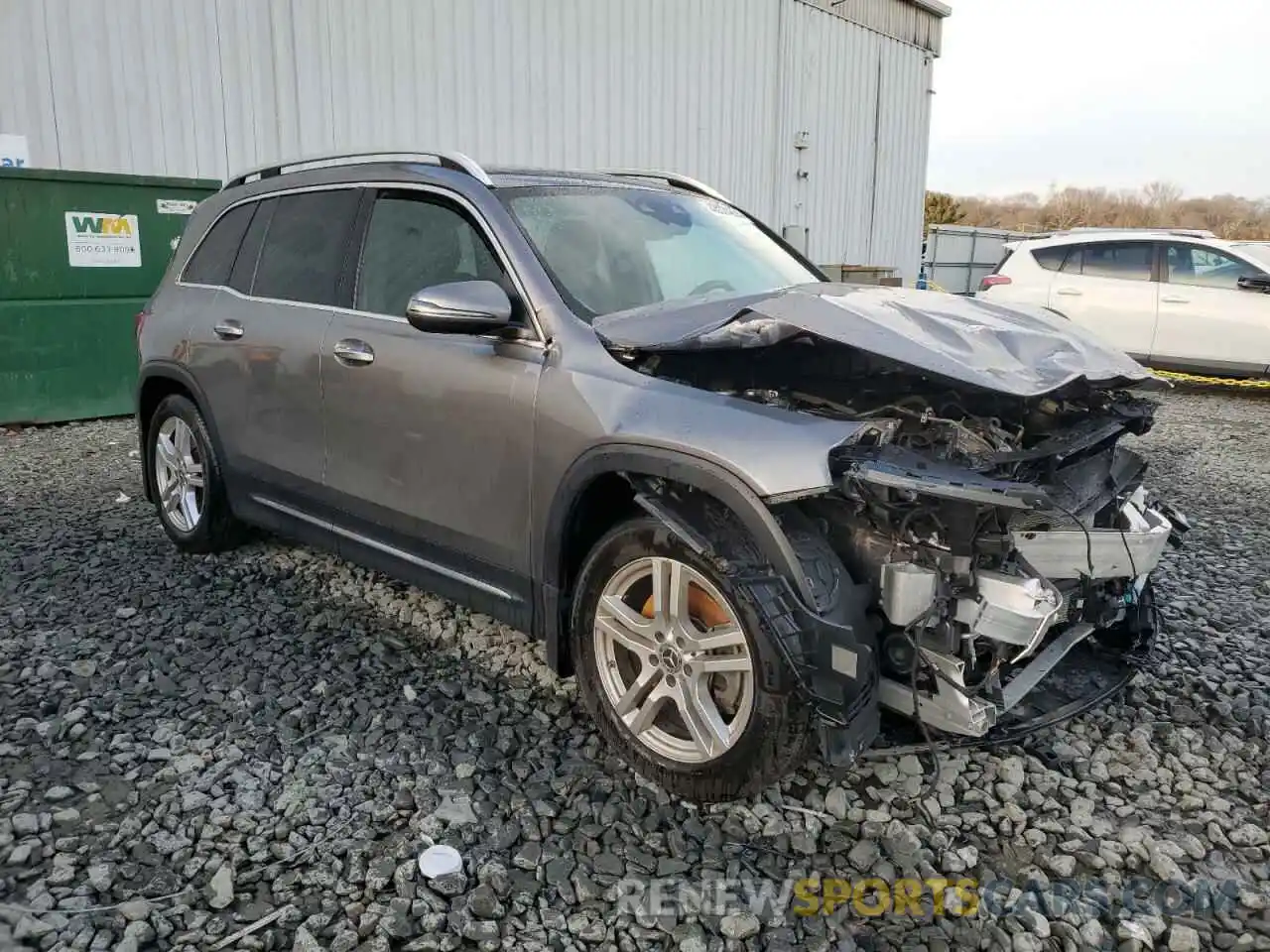 4 Photograph of a damaged car W1N4M4HBXMW096301 MERCEDES-BENZ GLB-CLASS 2021