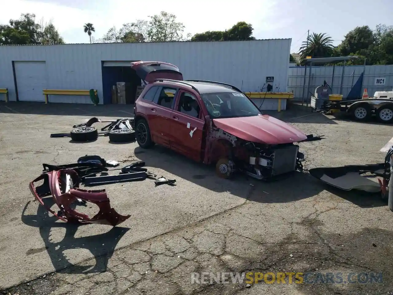 1 Photograph of a damaged car W1N4M5BB4MW081002 MERCEDES-BENZ GLB-CLASS 2021