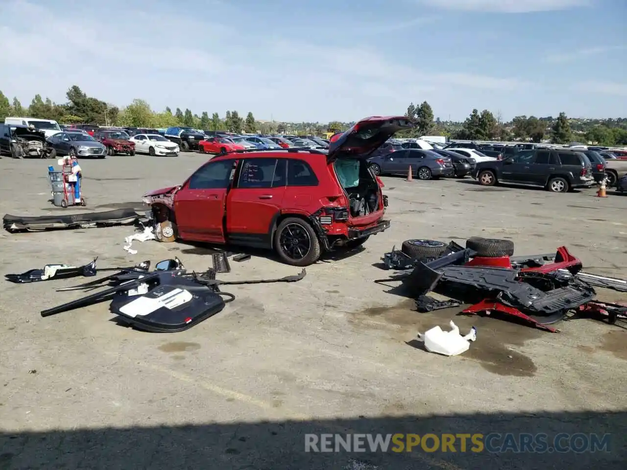 3 Photograph of a damaged car W1N4M5BB4MW081002 MERCEDES-BENZ GLB-CLASS 2021