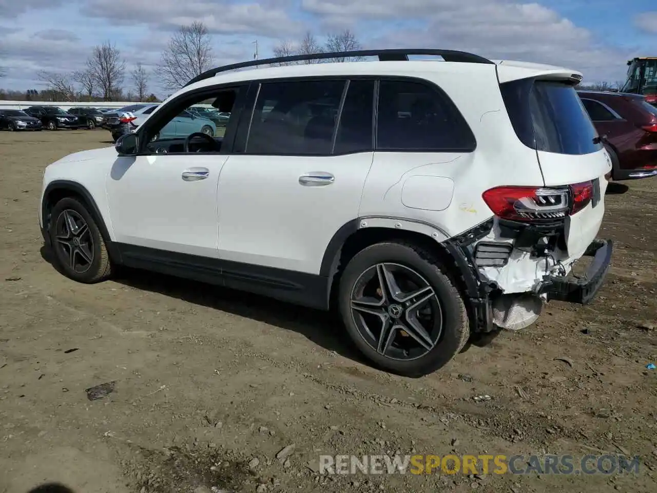 2 Photograph of a damaged car W1N4M4HBXNW234212 MERCEDES-BENZ GLB-CLASS 2022