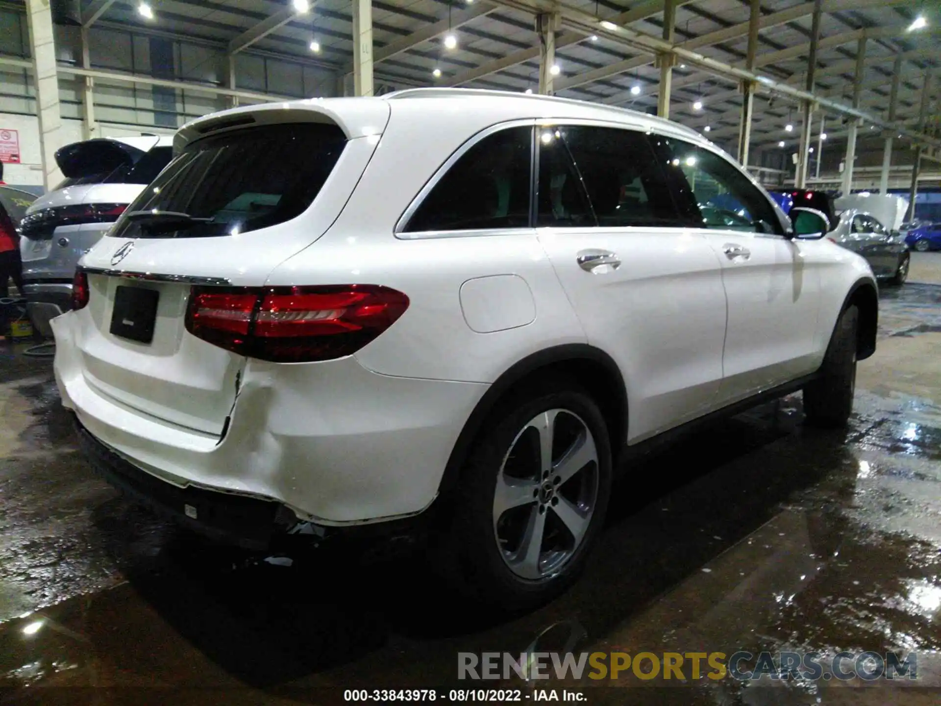 4 Фотография поврежденного автомобиля 00C0G4JB8KF664379 MERCEDES-BENZ GLC 2019