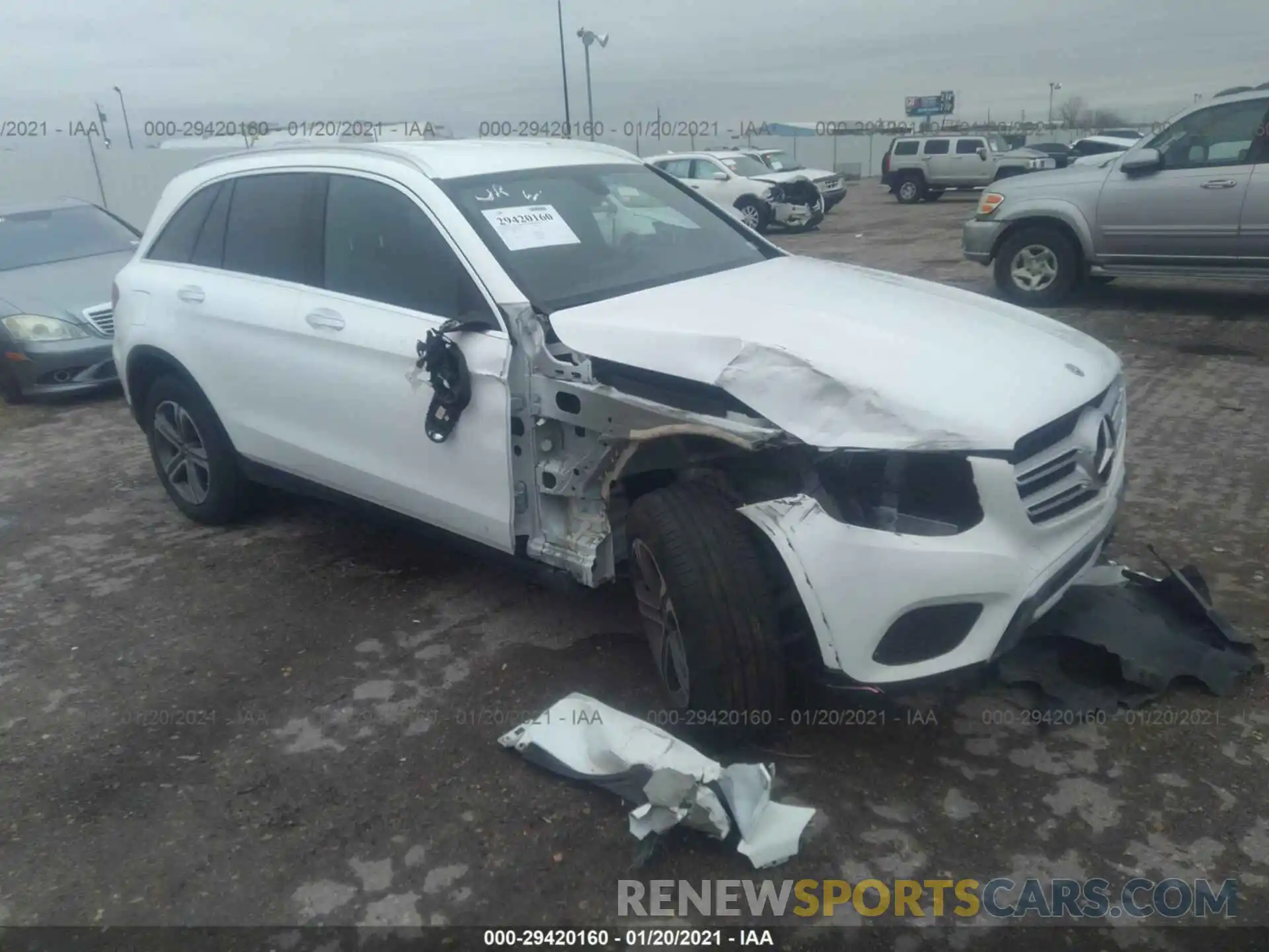 1 Photograph of a damaged car WDC0G4JB0KF590214 MERCEDES-BENZ GLC 2019