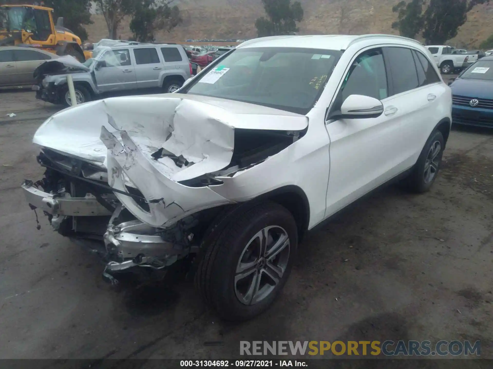 2 Photograph of a damaged car WDC0G4JB0KV140018 MERCEDES-BENZ GLC 2019