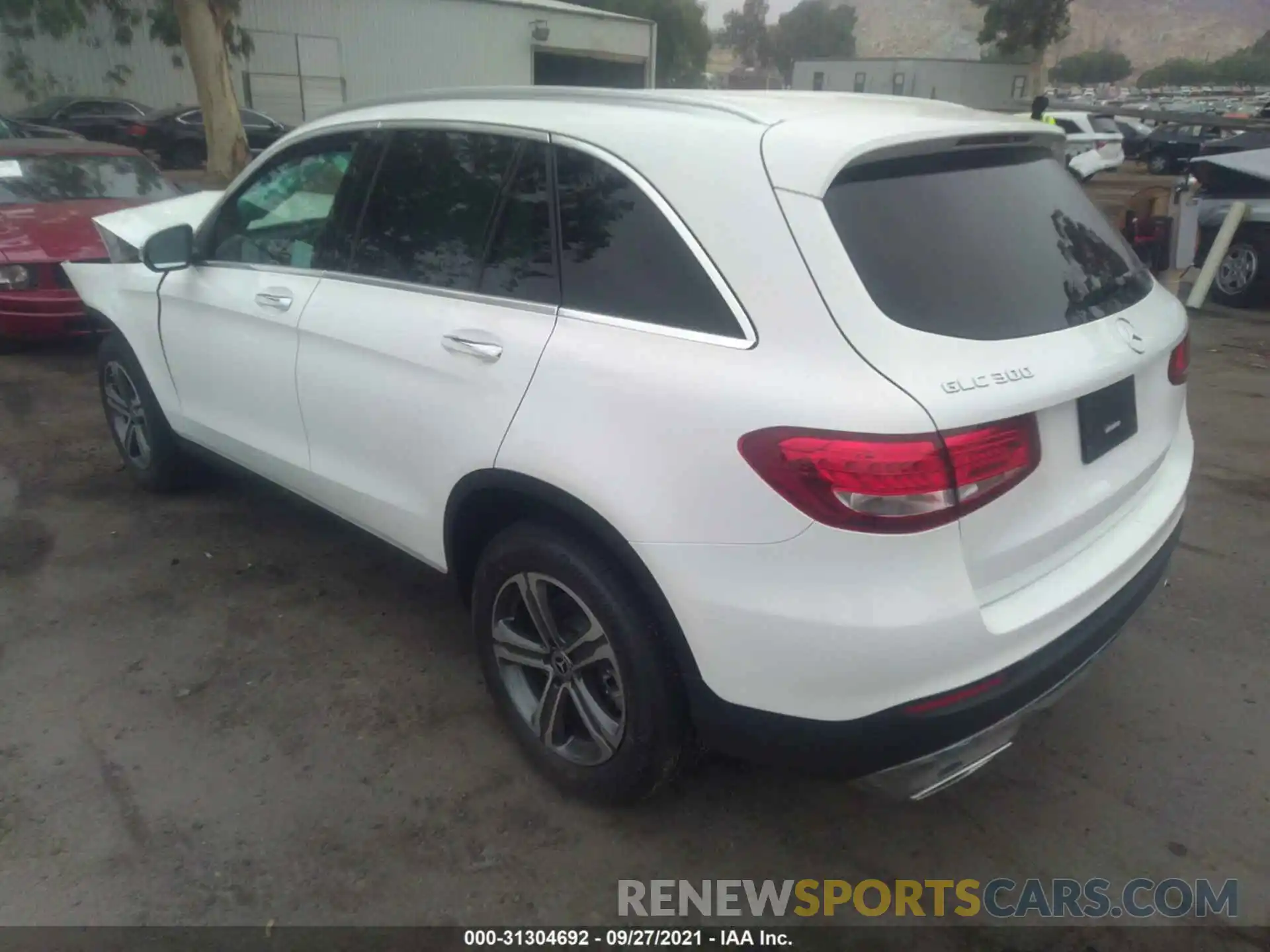 3 Фотография поврежденного автомобиля WDC0G4JB0KV140018 MERCEDES-BENZ GLC 2019